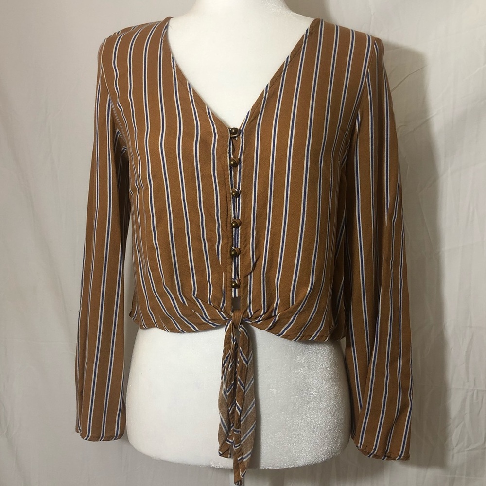 button down crop top